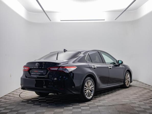 Toyota Camry VIII (XV70) с пробегом 2018 года, цена 1 948 000 рублей, 297976 км, седан, Автокод Объявления