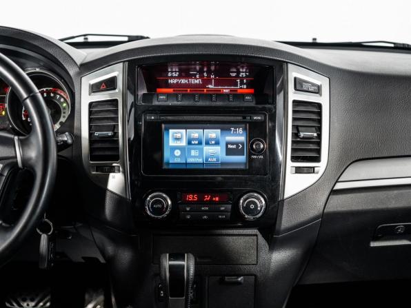 Mitsubishi Pajero IV Рестайлинг 2 с пробегом 2014 года, цена 2 670 000 рублей, 183965 км, внедорожник, Автокод Объявления