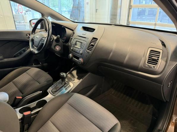 Kia Cerato III с пробегом 2015 года, цена 940 000 рублей, 253838 км, седан, Автокод Объявления