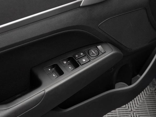 Hyundai Elantra VI (AD) с пробегом 2019 года, цена 1 790 000 рублей, 120752 км, седан, Автокод Объявления