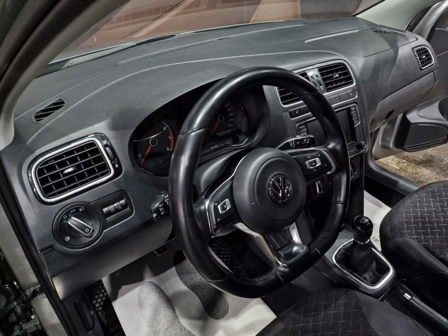 Volkswagen Polo V Рестайлинг Ставрополь  - изображение 9