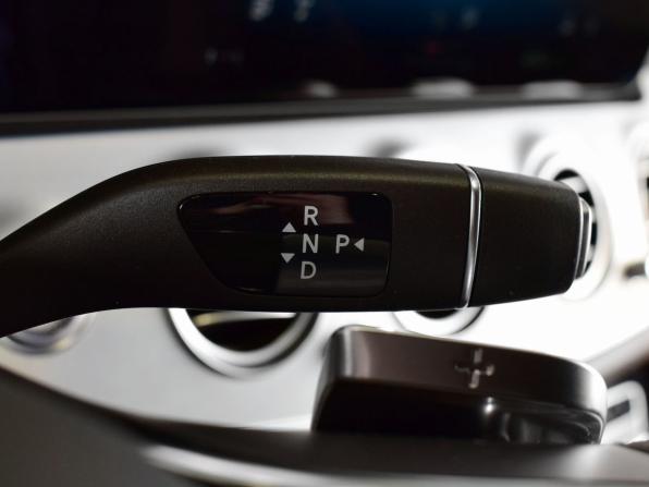 Mercedes-Benz E-Класс V (W213 S213 C238) Рестайлинг с пробегом 2021 года, цена 4 185 997 рублей, 104529 км, седан, Автокод Объявления