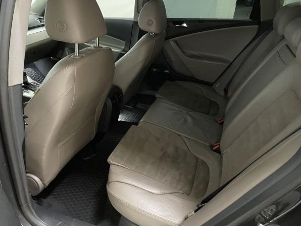 Volkswagen Passat B6 с пробегом 2006 года, цена 1 269 000 рублей, 115270 км, универсал, Автокод Объявления