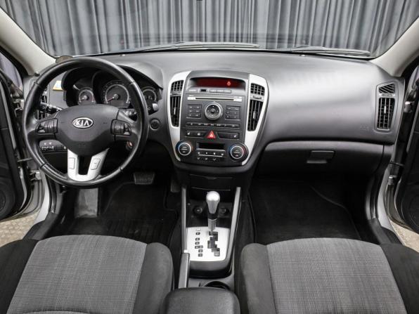 Kia Ceed I Рестайлинг с пробегом 2011 года, цена 900 000 рублей, 175740 км, хэтчбек, Автокод Объявления