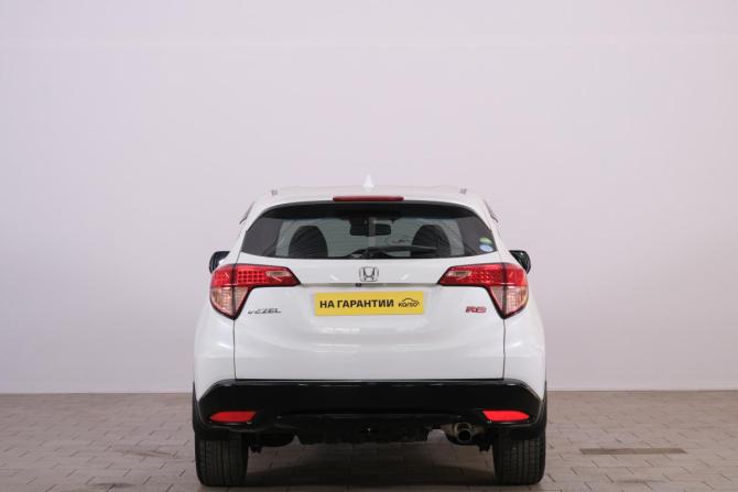 Honda Vezel I с пробегом 2016 года, цена 1 889 000 рублей, 71000 км, внедорожник, Автокод Объявления