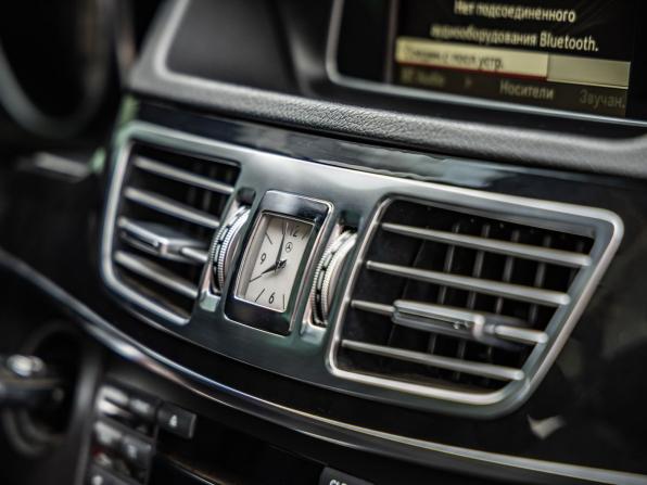 Mercedes-Benz E-Класс IV (W212 S212 C207) Рестайлинг с пробегом 2013 года, цена 1 898 000 рублей, 232816 км, седан, Автокод Объявления