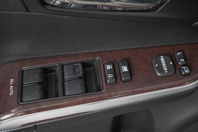 Toyota Camry VII (XV50) с пробегом 2012 года, цена 1 549 000 рублей, 290000 км, седан, Автокод Объявления
