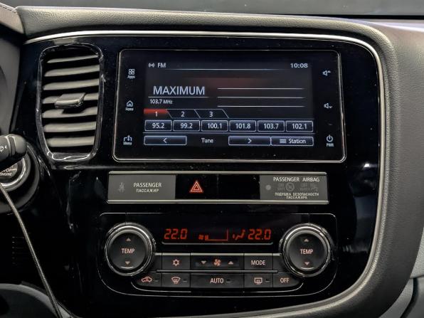 Mitsubishi Outlander III Рестайлинг 3 с пробегом 2019 года, цена 2 050 000 рублей, 102892 км, внедорожник, Автокод Объявления