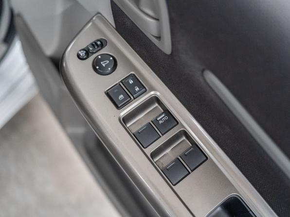 Honda Stepwgn V Рестайлинг с пробегом 2019 года, цена 1 750 000 рублей, 103555 км, минивэн, Автокод Объявления