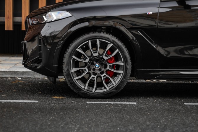 Новый BMW X6 III (G06) Рестайлинг 2024 года, цена 19 352 600 рублей, внедорожник, Автокод Объявления