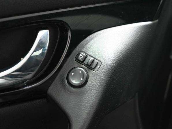 Nissan Qashqai II с пробегом 2015 года, цена 1 660 000 рублей, 154283 км, внедорожник, Автокод Объявления