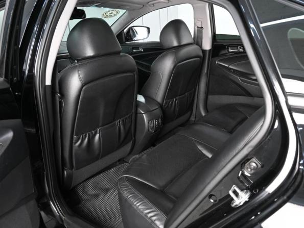 Hyundai Sonata VI (YF) с пробегом 2012 года, цена 1 289 000 рублей, 129663 км, седан, Автокод Объявления