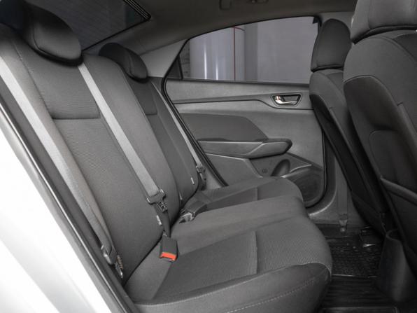 Hyundai Solaris II с пробегом 2019 года, цена 1 326 100 рублей, 151240 км, седан, Автокод Объявления