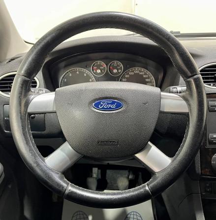 Ford Focus II с пробегом 2006 года, цена 450 000 рублей, 145373 км, хэтчбек, Автокод Объявления