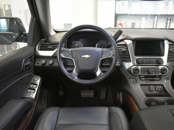 Chevrolet Tahoe IV с пробегом 2018 года, цена 4 599 000 рублей, 94390 км, внедорожник, Автокод Объявления