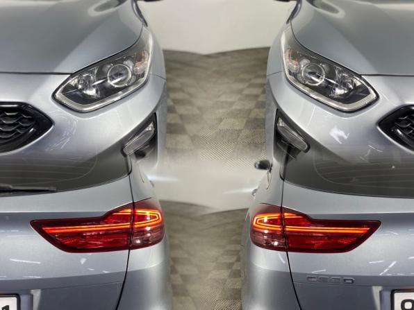 Kia Ceed III с пробегом 2021 года, цена 1 799 000 рублей, 120120 км, универсал, Автокод Объявления