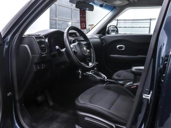 Kia Soul II Рестайлинг с пробегом 2017 года, цена 1 495 000 рублей, 98667 км, хэтчбек, Автокод Объявления
