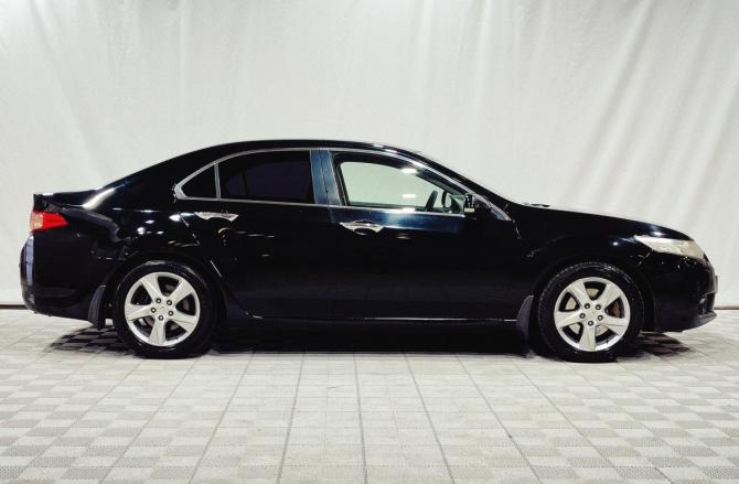 Honda Accord VIII Рестайлинг с пробегом 2011 года, цена 1 150 000 рублей, 225000 км, седан, Автокод Объявления