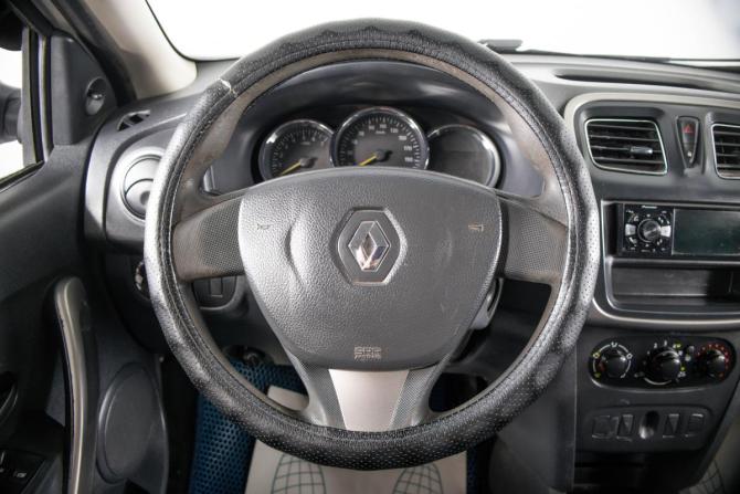 Renault Logan II с пробегом 2016 года, цена 599 000 рублей, 132000 км, седан, Автокод Объявления