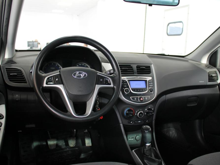 Hyundai Solaris I Таганрог  - изображение 12