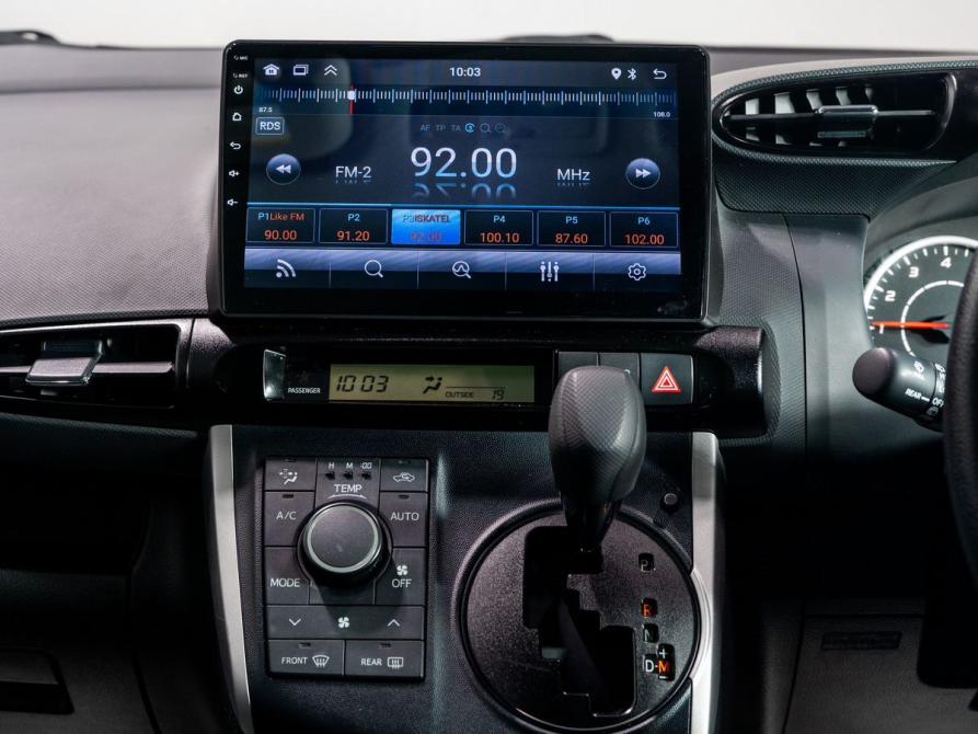 Toyota Wish II Чита  - изображение 10