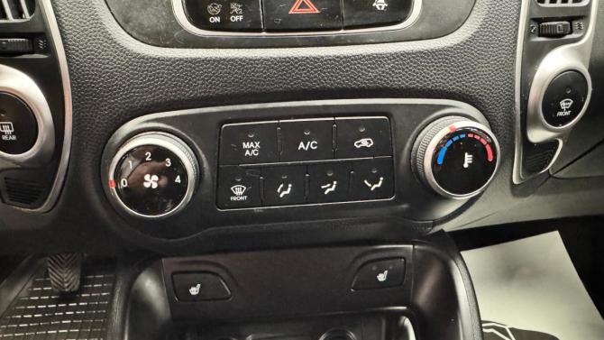 Hyundai ix35 I с пробегом 2013 года, цена 890 000 рублей, 201450 км, внедорожник, Автокод Объявления