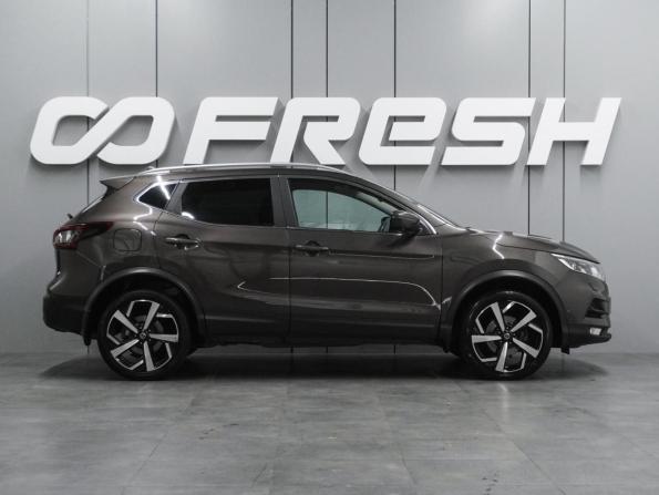 Nissan Qashqai II Рестайлинг с пробегом 2021 года, цена 2 439 000 рублей, 89352 км, внедорожник, Автокод Объявления