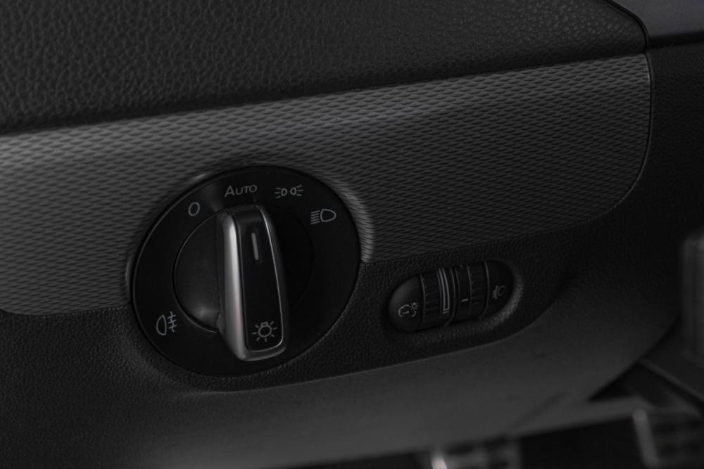 Volkswagen Jetta VI Кемерово  - изображение 19