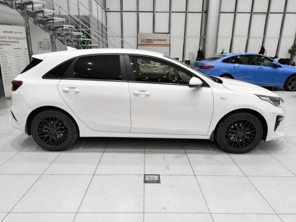 Kia Ceed III с пробегом 2018 года, цена 1 450 000 рублей, 65643 км, хэтчбек, Автокод Объявления