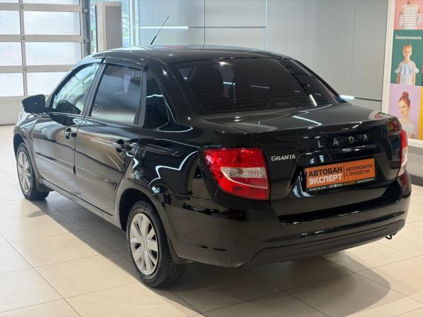 Lada (ВАЗ) Granta I Рестайлинг с пробегом 2021 года, цена 649 000 рублей, 101845 км, седан, Автокод Объявления