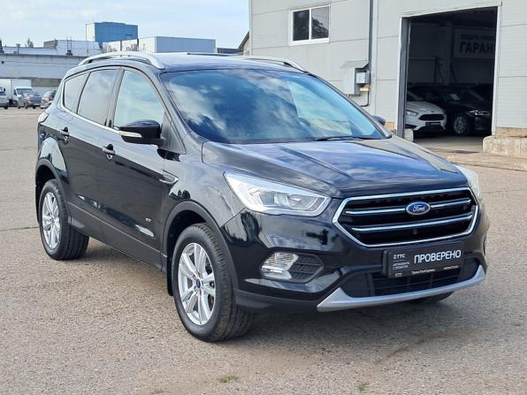 Ford Kuga II Рестайлинг с пробегом 2018 года, цена 1 870 000 рублей, 93637 км, внедорожник, Автокод Объявления
