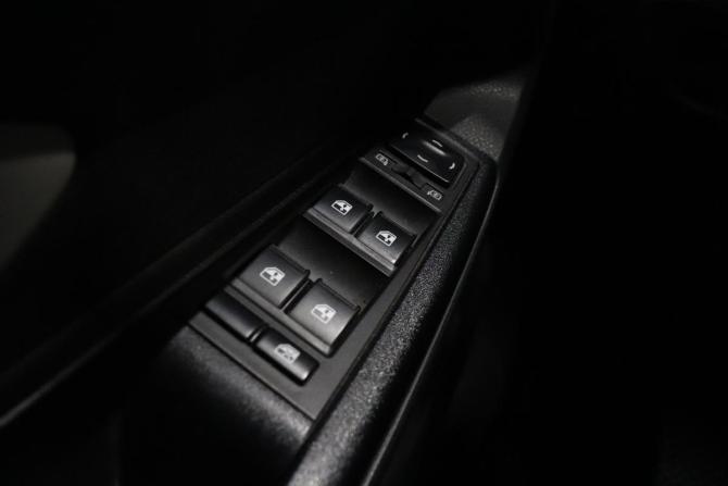 Lada (ВАЗ) Vesta I с пробегом 2019 года, цена 991 000 рублей, 121944 км, универсал, Автокод Объявления