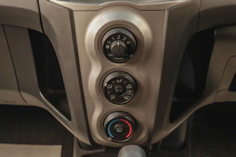 Toyota Vitz II (XP90) Челябинск  - изображение 13