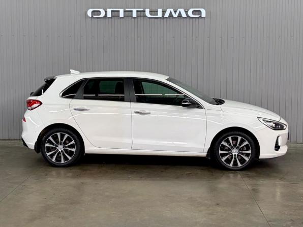 Hyundai i30 III с пробегом 2017 года, цена 1 697 000 рублей, 85179 км, хэтчбек, Автокод Объявления