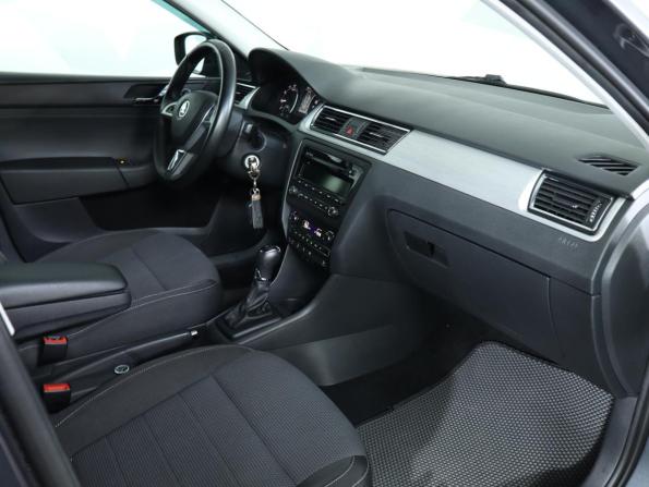 Skoda Rapid I с пробегом 2014 года, цена 889 000 рублей, 144037 км, лифтбек, Автокод Объявления