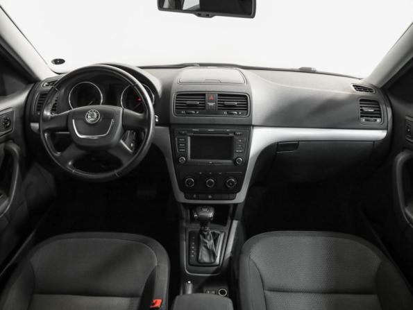 Skoda Yeti I с пробегом 2011 года, цена 929 000 рублей, 94636 км, внедорожник, Автокод Объявления