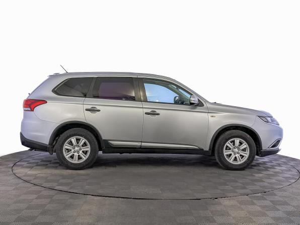 Mitsubishi Outlander III Рестайлинг 2 с пробегом 2015 года, цена 1 430 000 рублей, 178330 км, внедорожник, Автокод Объявления