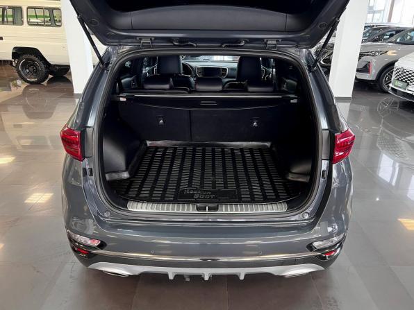 Kia Sportage IV Рестайлинг с пробегом 2018 года, цена 2 340 000 рублей, 111537 км, внедорожник, Автокод Объявления