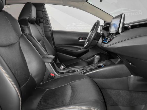 Toyota Corolla XII (E210) с пробегом 2021 года, цена 1 950 000 рублей, 40415 км, седан, Автокод Объявления