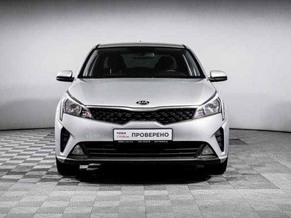 Kia Rio IV Рестайлинг с пробегом 2021 года, цена 1 398 000 рублей, 155572 км, седан, Автокод Объявления