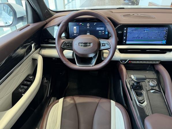 Geely Monjaro I с пробегом 2022 года, цена 2 800 000 рублей, 58340 км, внедорожник, Автокод Объявления