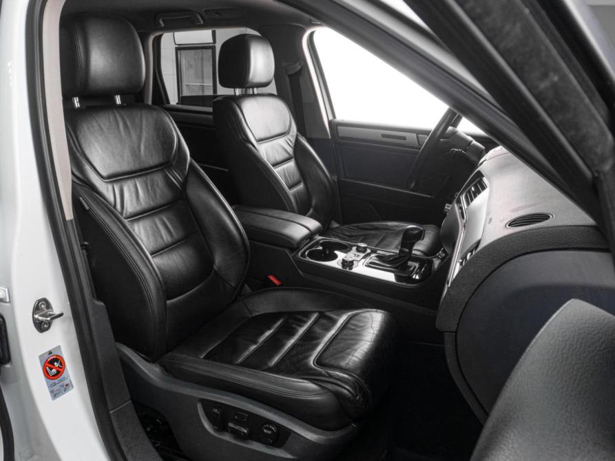 Volkswagen Touareg II Тюмень  - изображение 13