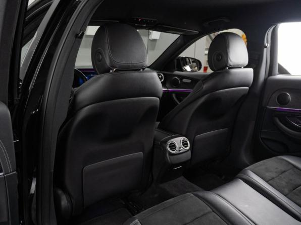 Mercedes-Benz E-Класс V (W213 S213 C238) с пробегом 2019 года, цена 3 950 000 рублей, 105153 км, седан, Автокод Объявления
