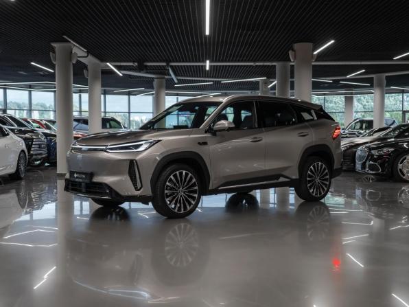 Geely Galaxy M7
