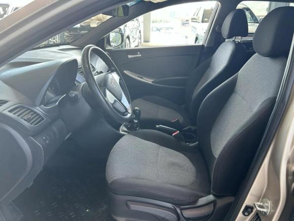 Hyundai Solaris I с пробегом 2011 года, цена 795 000 рублей, 127371 км, хэтчбек, Автокод Объявления