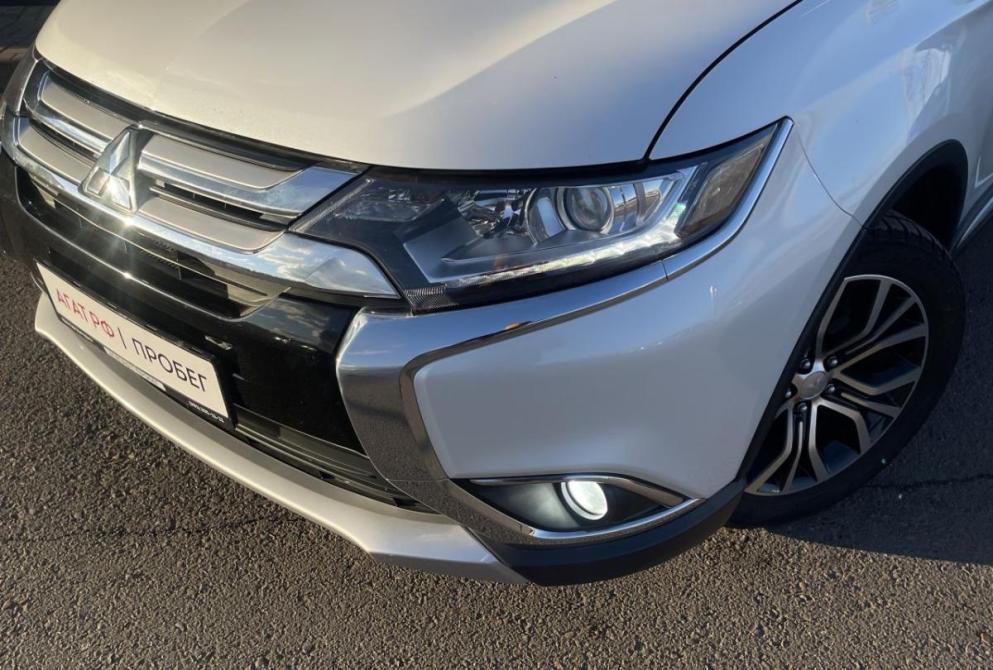 Mitsubishi Outlander III Рестайлинг 2 Красноярск  - изображение 9