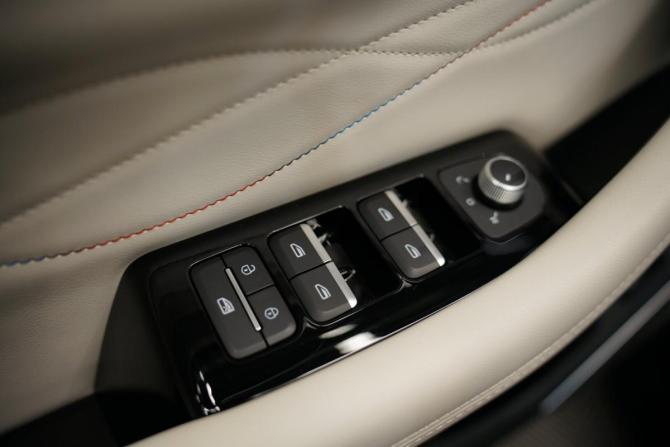 Geely Monjaro I с пробегом 2023 года, цена 3 290 000 рублей, 59936 км, внедорожник, Автокод Объявления