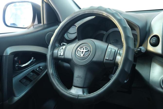 Toyota RAV4 III (XA30) с пробегом 2009 года, цена 1 359 000 рублей, 233000 км, внедорожник, Автокод Объявления