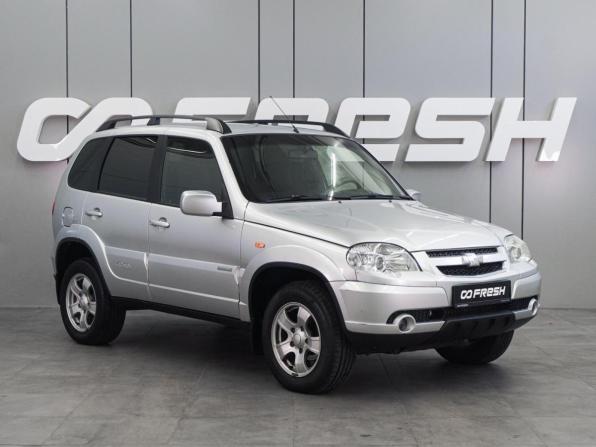 Chevrolet Niva I Рестайлинг с пробегом 2010 года, цена 599 000 рублей, 142064 км, внедорожник, Автокод Объявления