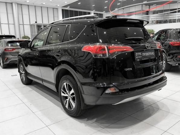 Toyota RAV4 IV (XA40) Рестайлинг с пробегом 2019 года, цена 2 950 000 рублей, 103000 км, внедорожник, Автокод Объявления